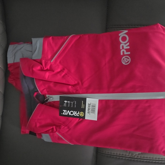 Proviz Red Reflective Jacket - Picture 3 of 5
